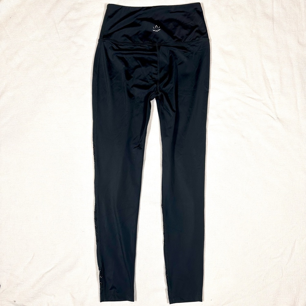 Beyond Yoga Mesh To Impress High Rise Black Leggings Medium